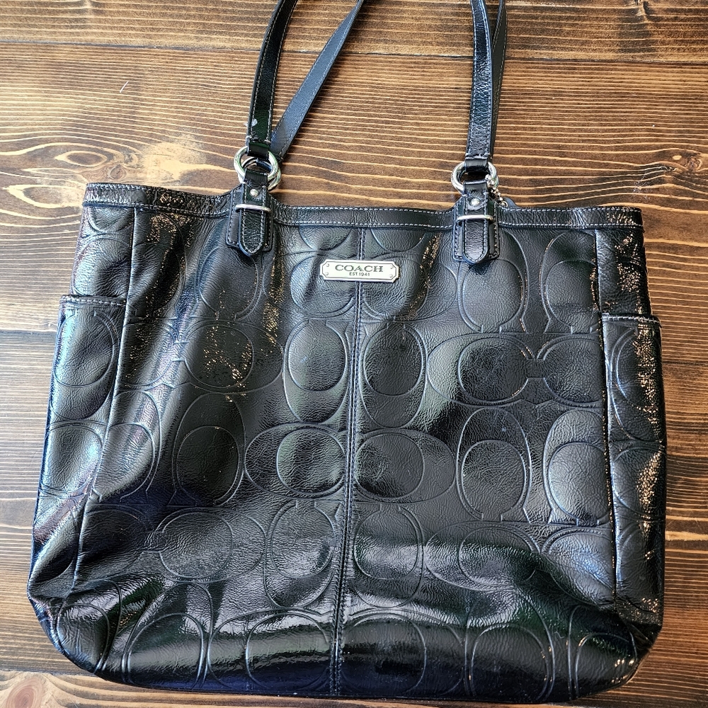 Authentic Coach Patent Leather Purse